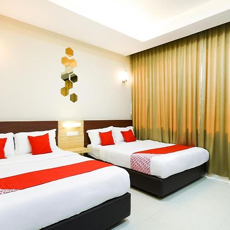 Oyo 1023 La Mirina Boutique Inn Zewnętrze zdjęcie