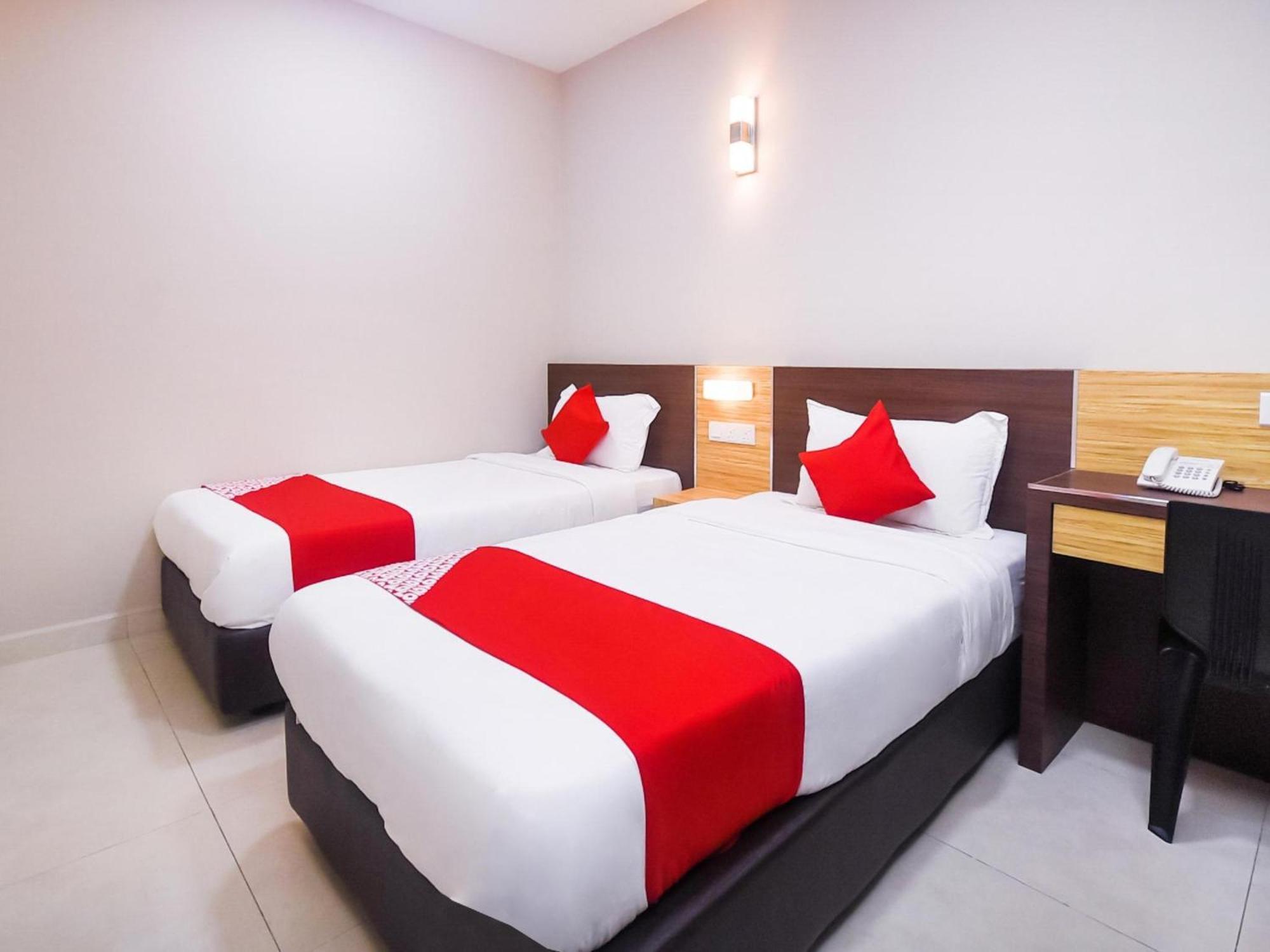 Oyo 1023 La Mirina Boutique Inn Zewnętrze zdjęcie