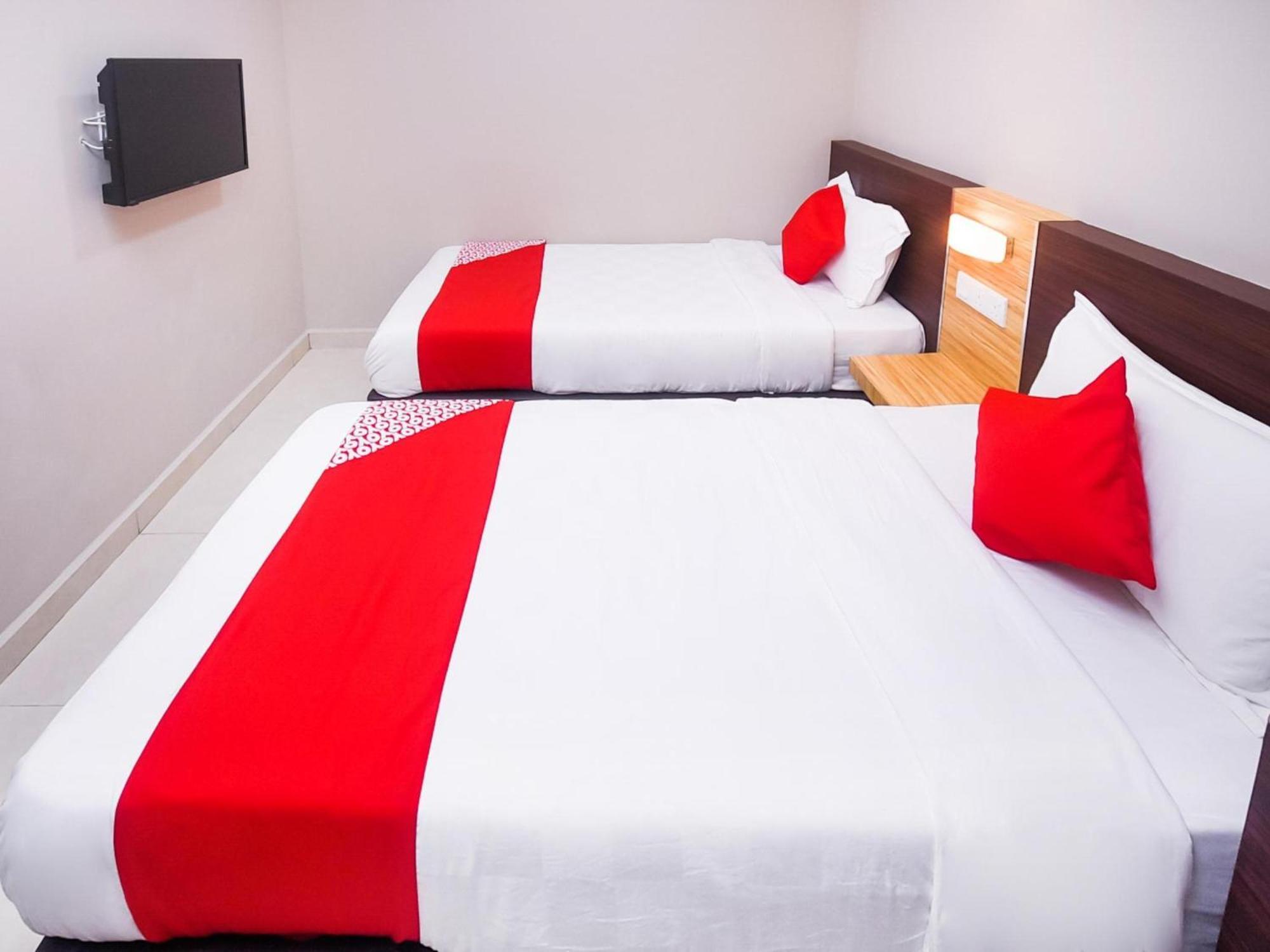 Oyo 1023 La Mirina Boutique Inn Zewnętrze zdjęcie