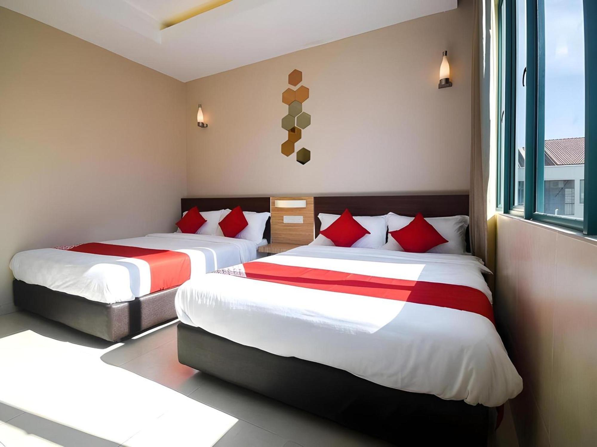 Oyo 1023 La Mirina Boutique Inn Zewnętrze zdjęcie