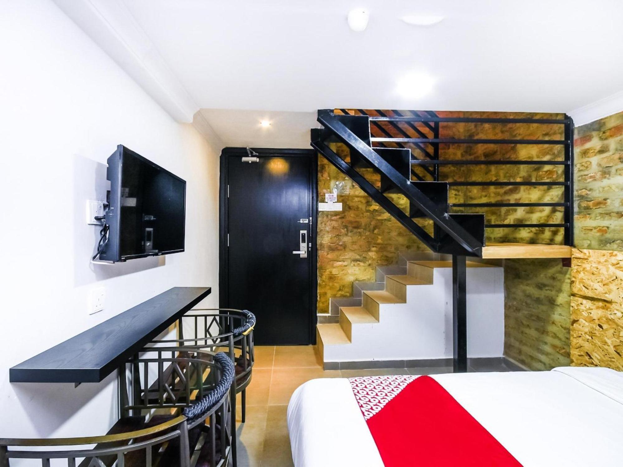 Oyo 1023 La Mirina Boutique Inn Zewnętrze zdjęcie