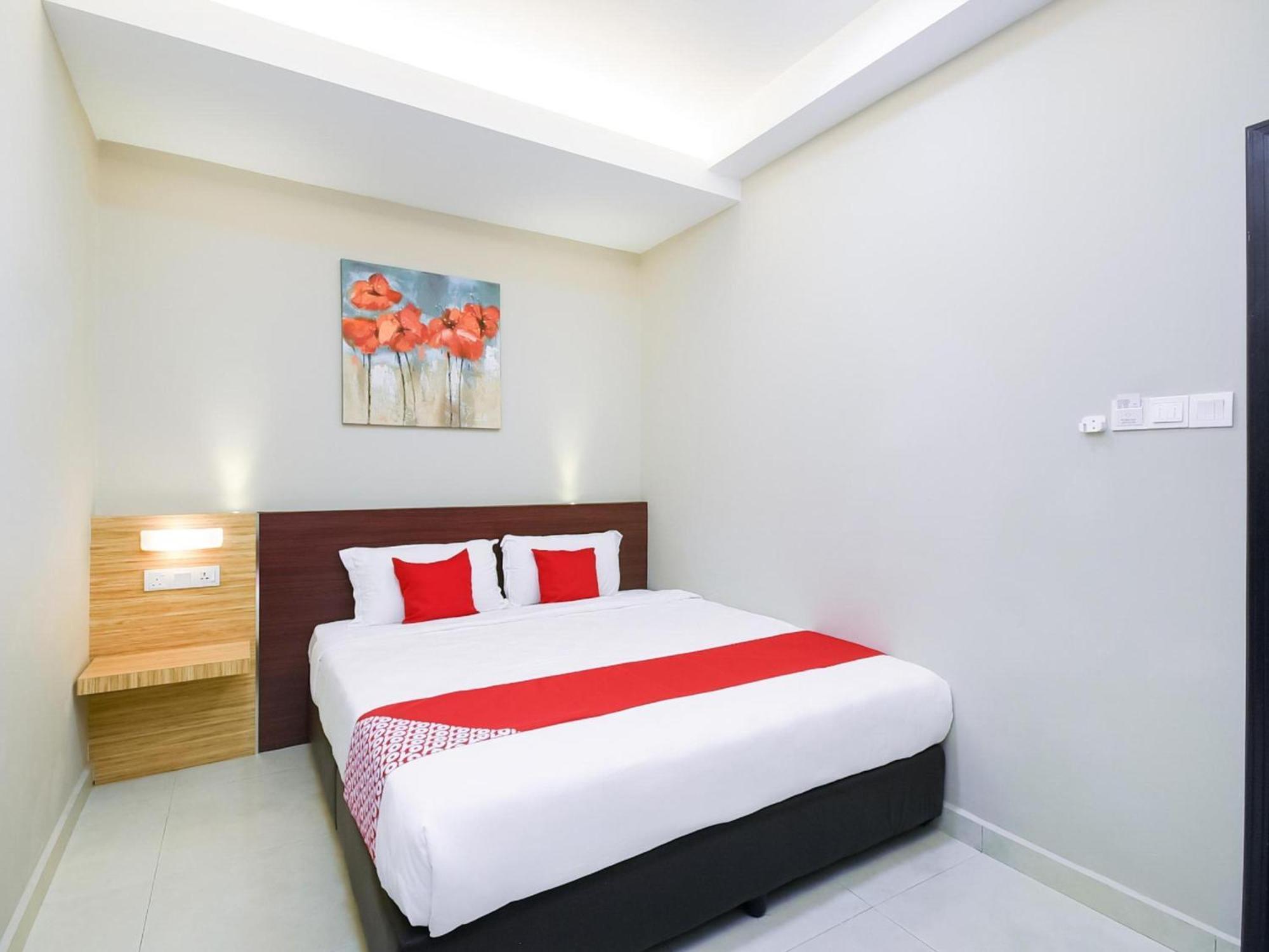 Oyo 1023 La Mirina Boutique Inn Zewnętrze zdjęcie